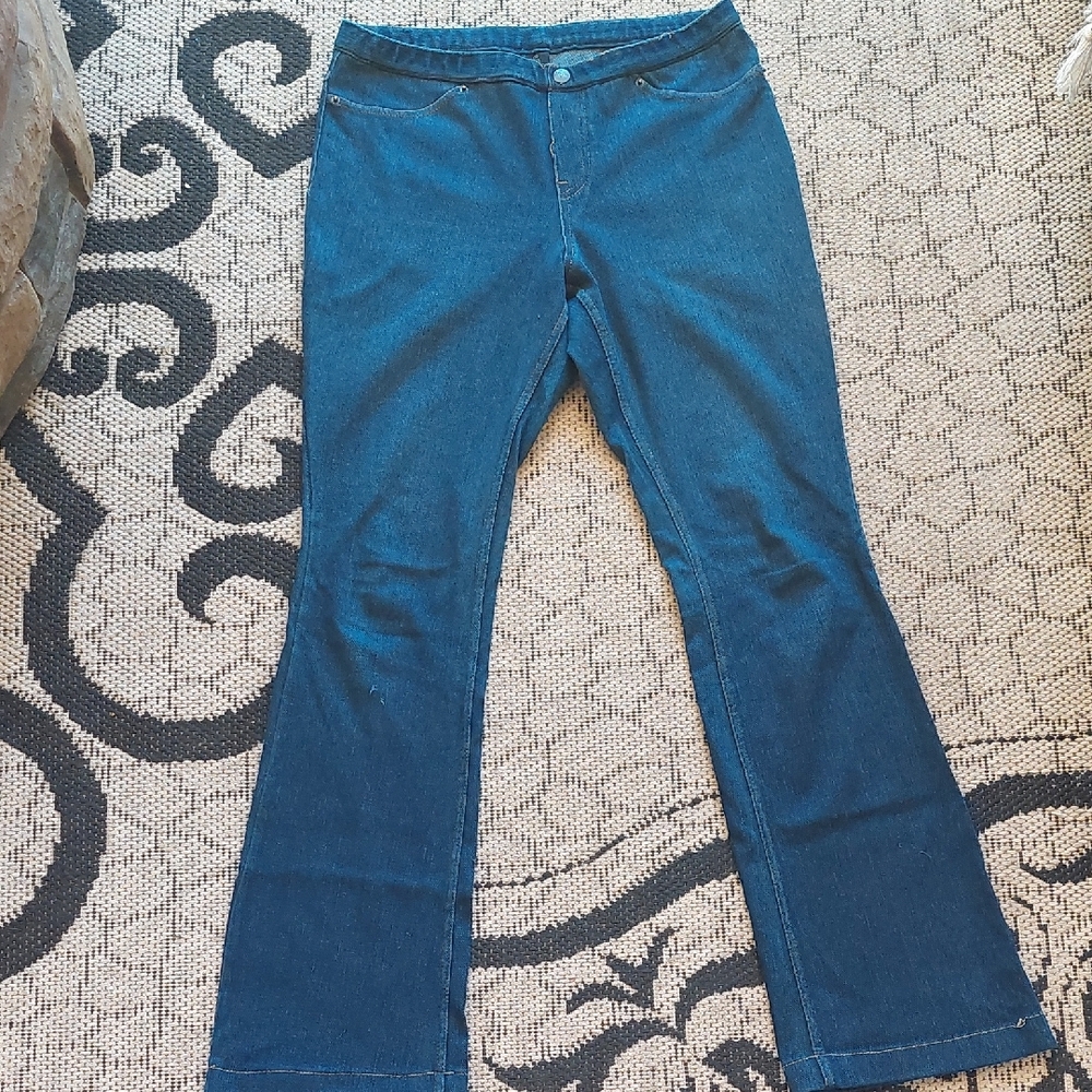 HUE Denim Blue Jeans